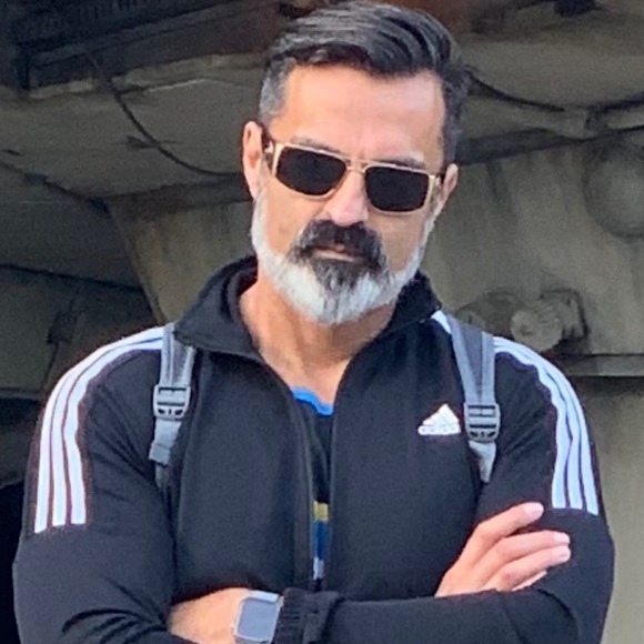 Meet your Posher, James - Picture 1 of 1